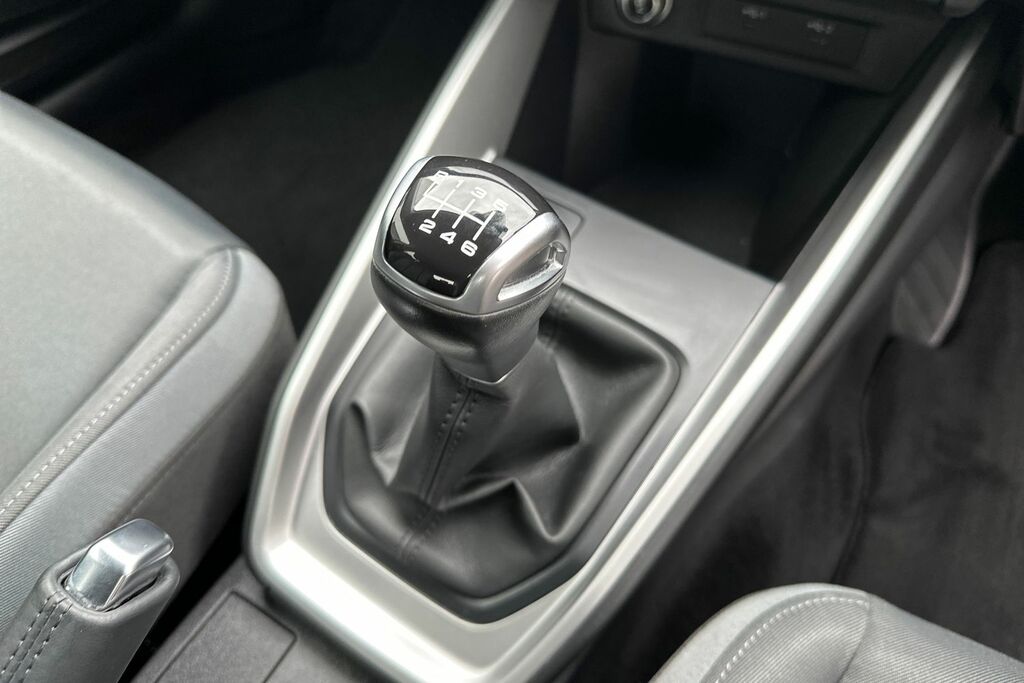 Audi A1 Black Edition 30 Tfsi 110 Ps 6-Speed Grey #11