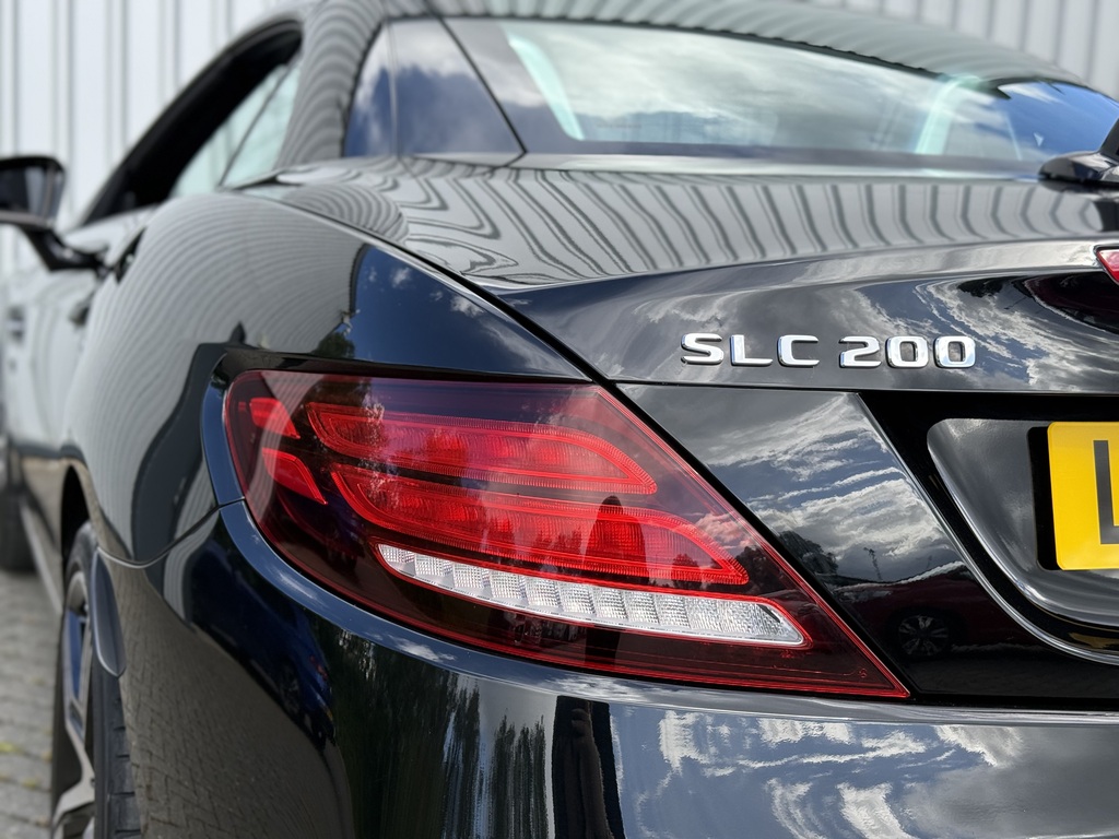 Mercedes-Benz SLC 200 Final Edition Black #38