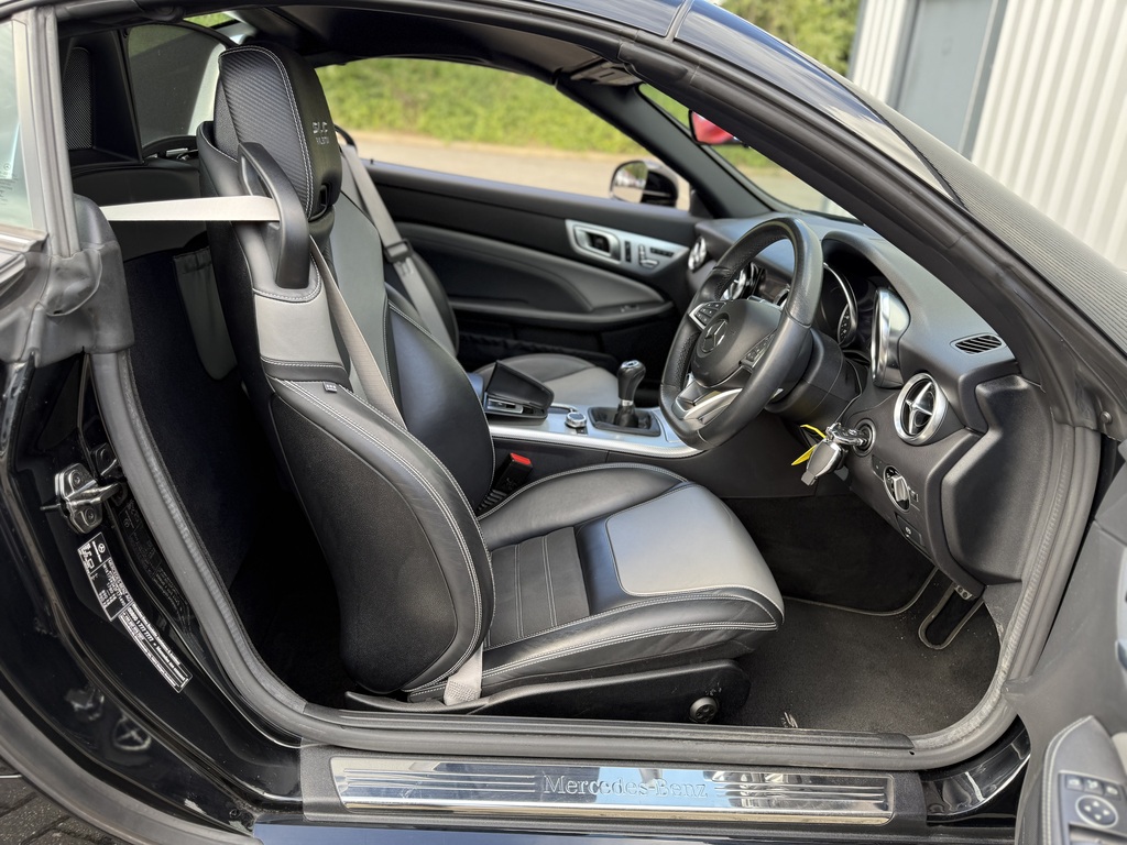 Mercedes-Benz SLC 200 Final Edition Black #34