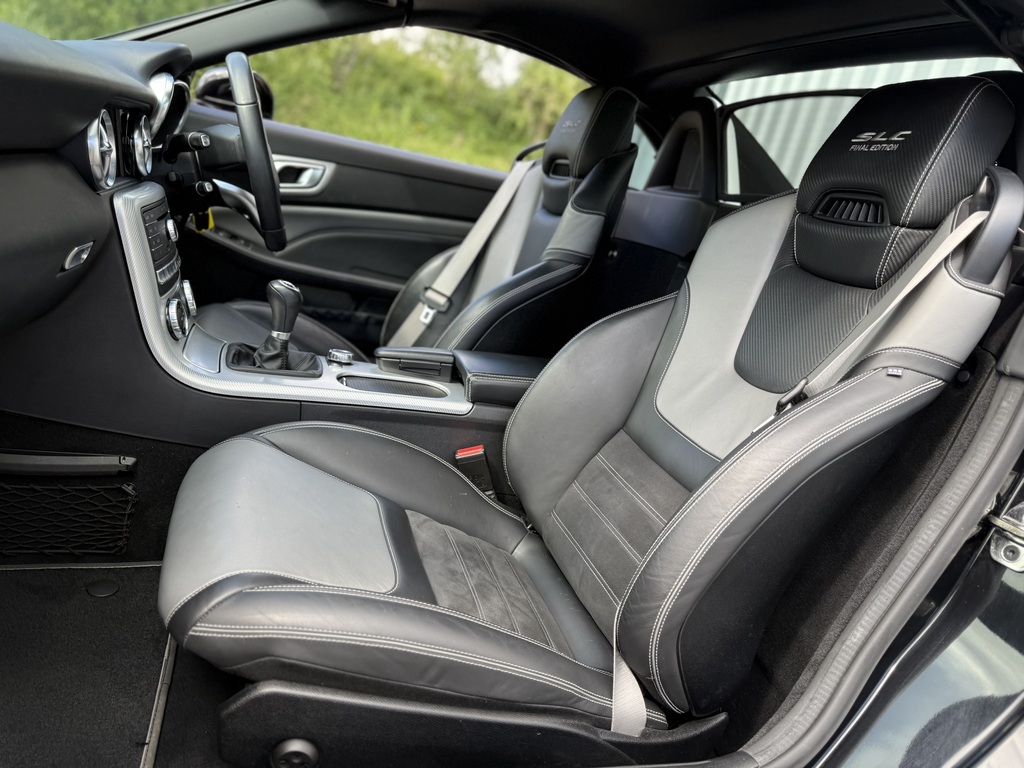 Mercedes-Benz SLC 200 Final Edition Black #16