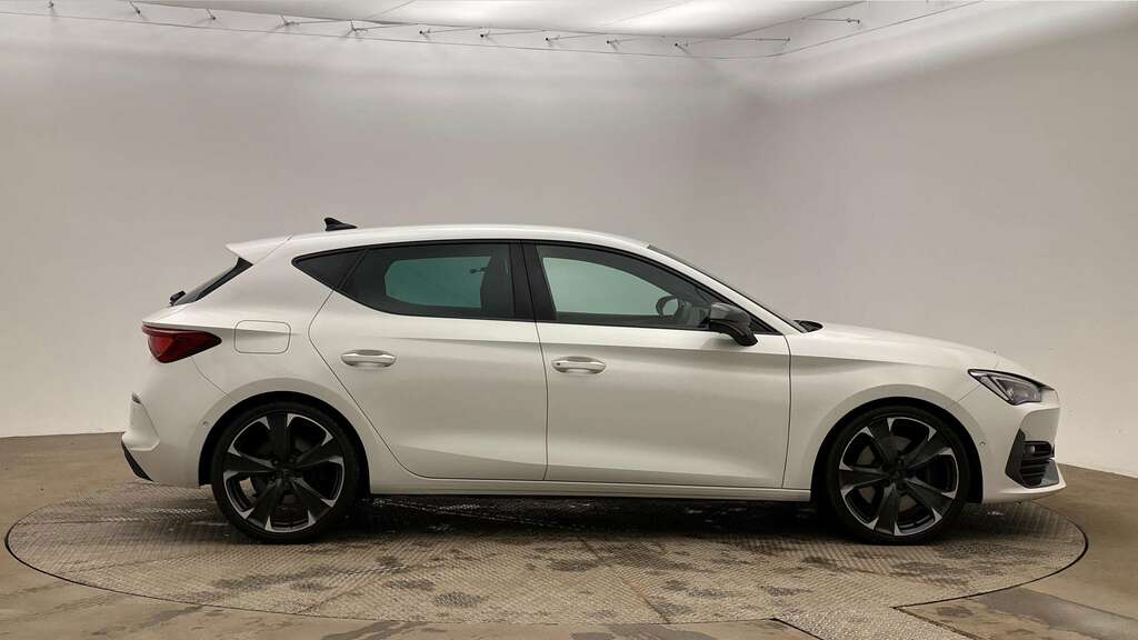 Cupra Leon Cupra Leon Vz2 2.0 Tsi 245 7-Speed White #4