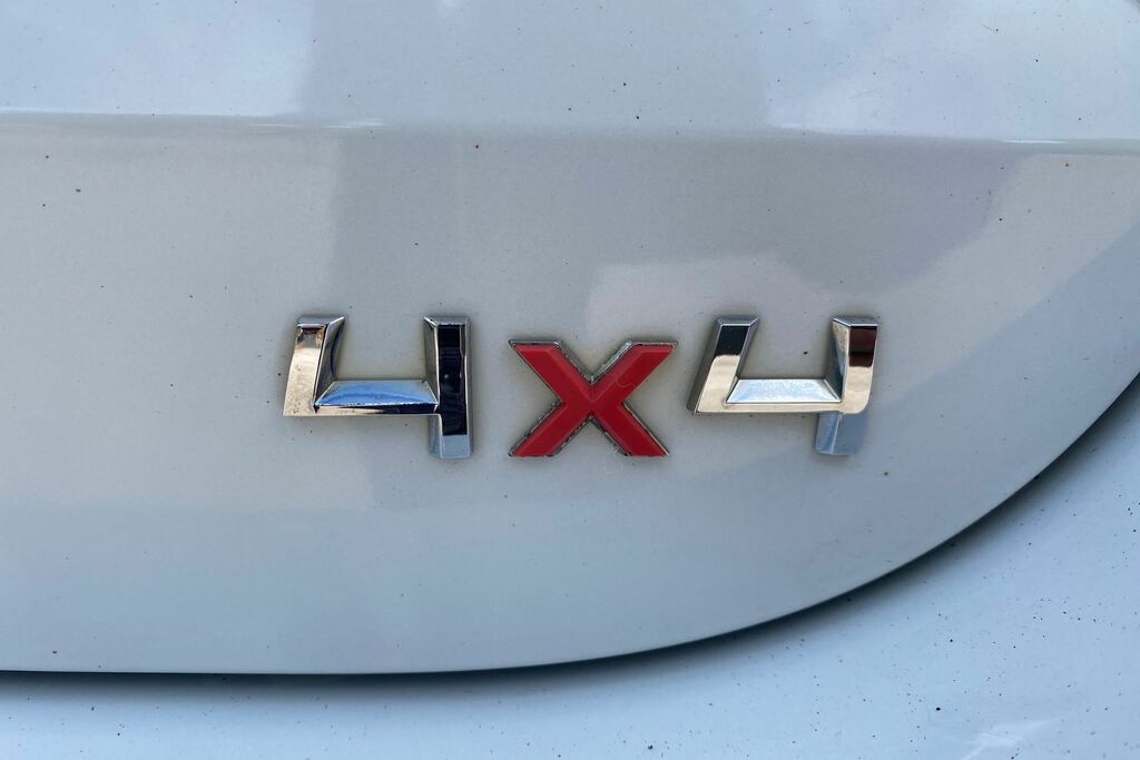 Skoda Yeti Hatchback White #22