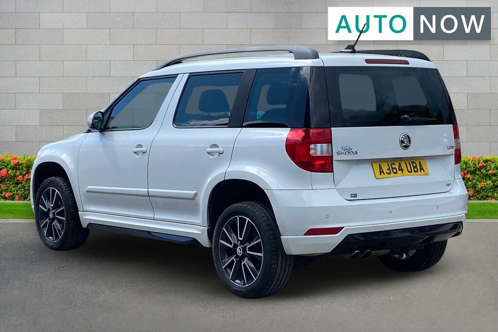 Skoda Yeti Skoda Yeti 2.0 Tdi Black Edition Suv Ds White #3