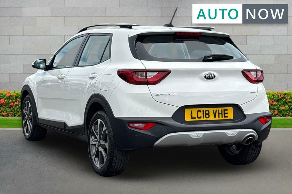 Kia Stonic Kia Stonic 1.6 Crdi 2 Suv Euro 6 White #4