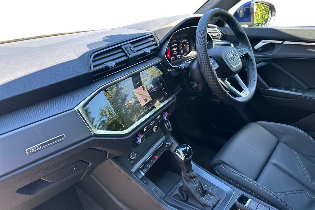 Audi Q3 Audi Q3 S Line 35 Tfsi 150 Ps S Tronic AF75XHM Blue #2