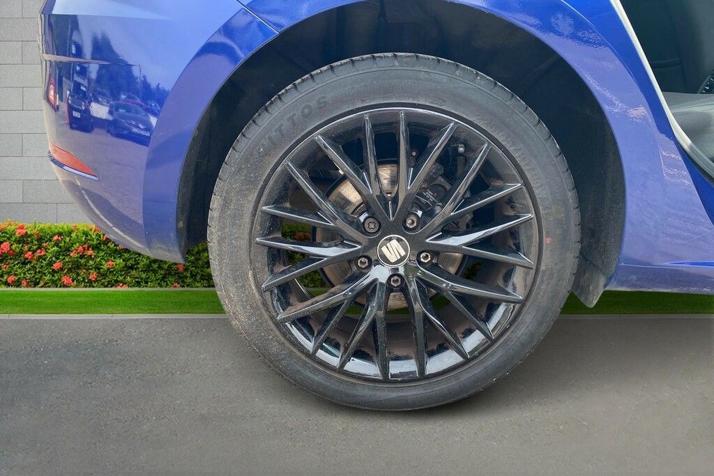Seat Leon Seat Leon 1.6 Tdi Se Dynamic Technology Hatchback DF18MXT Blue #5
