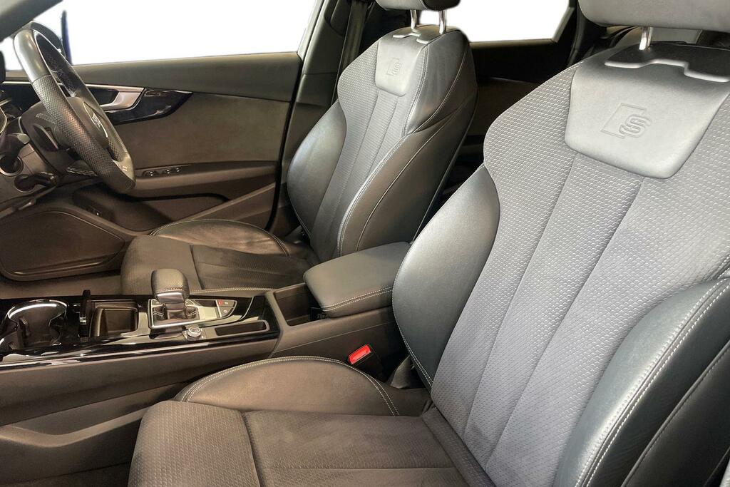 Audi A4 Avant Black Edition Grey #10