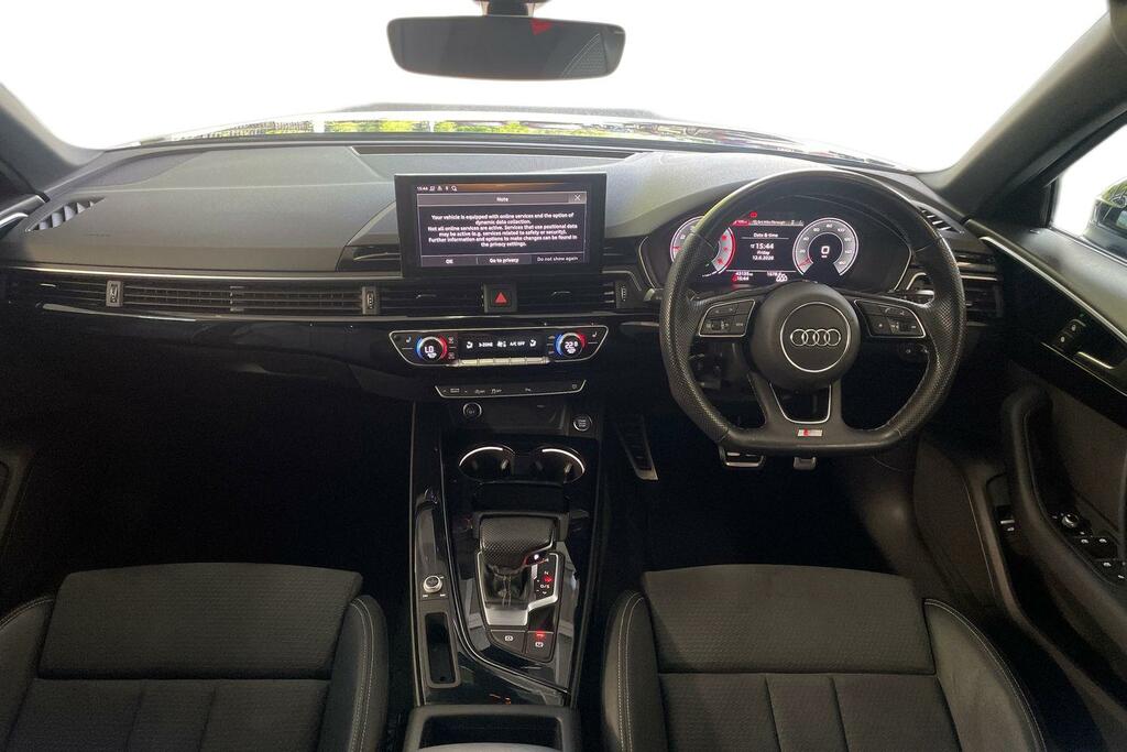 Audi A4 Avant Black Edition Grey #15