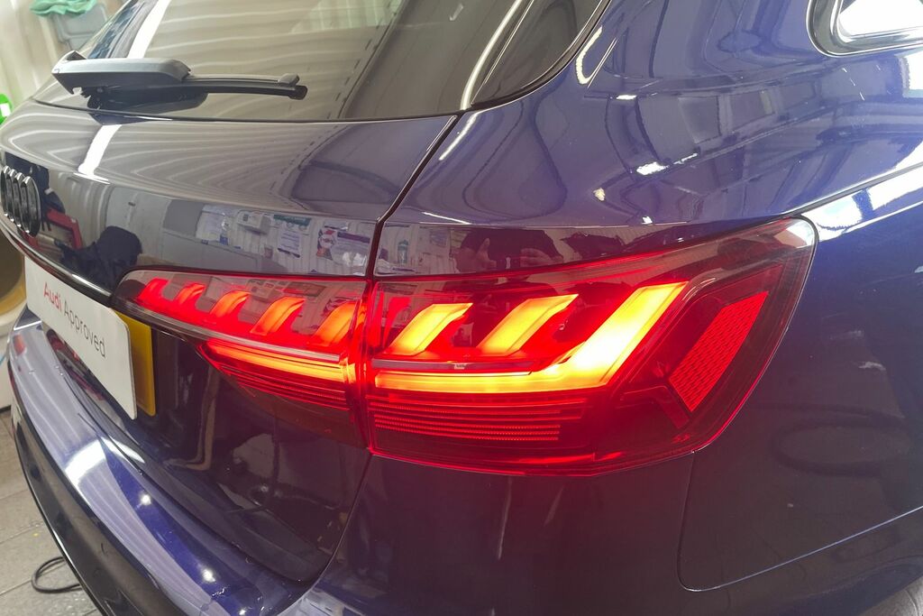 Audi A4 Avant Black Edition Grey #29