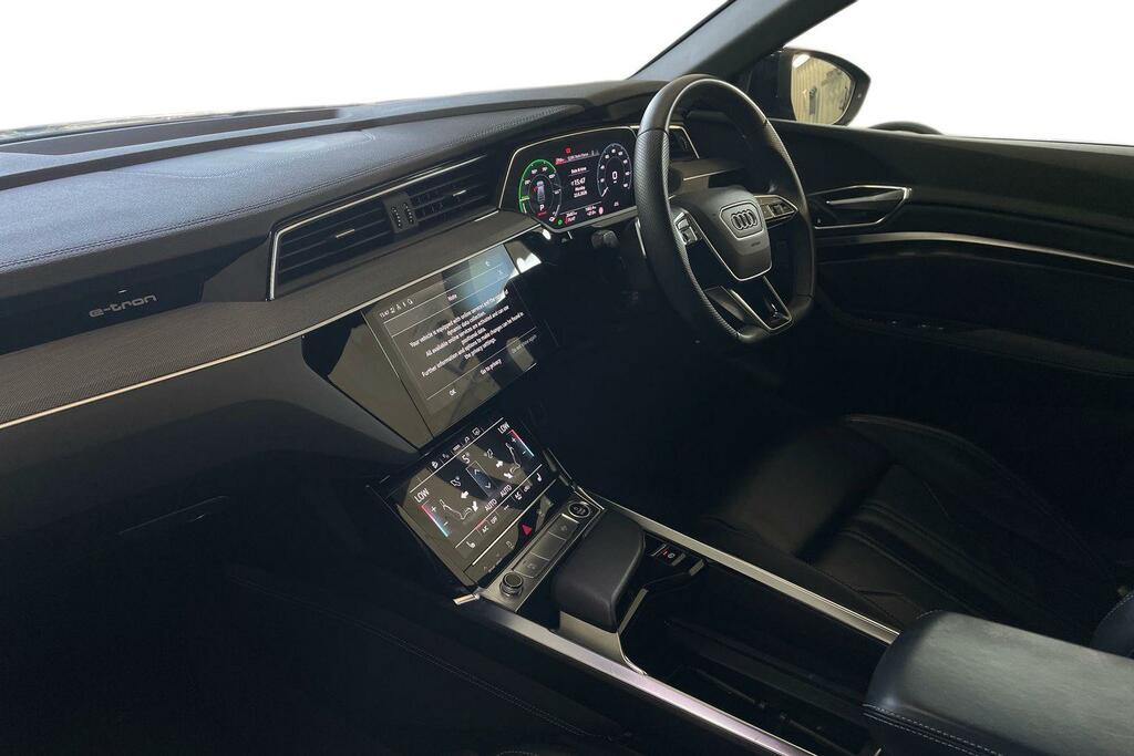 Audi Q8 e tron Audi Q8 Sportback Black Edition 50 E-tron Quattro Grey #2