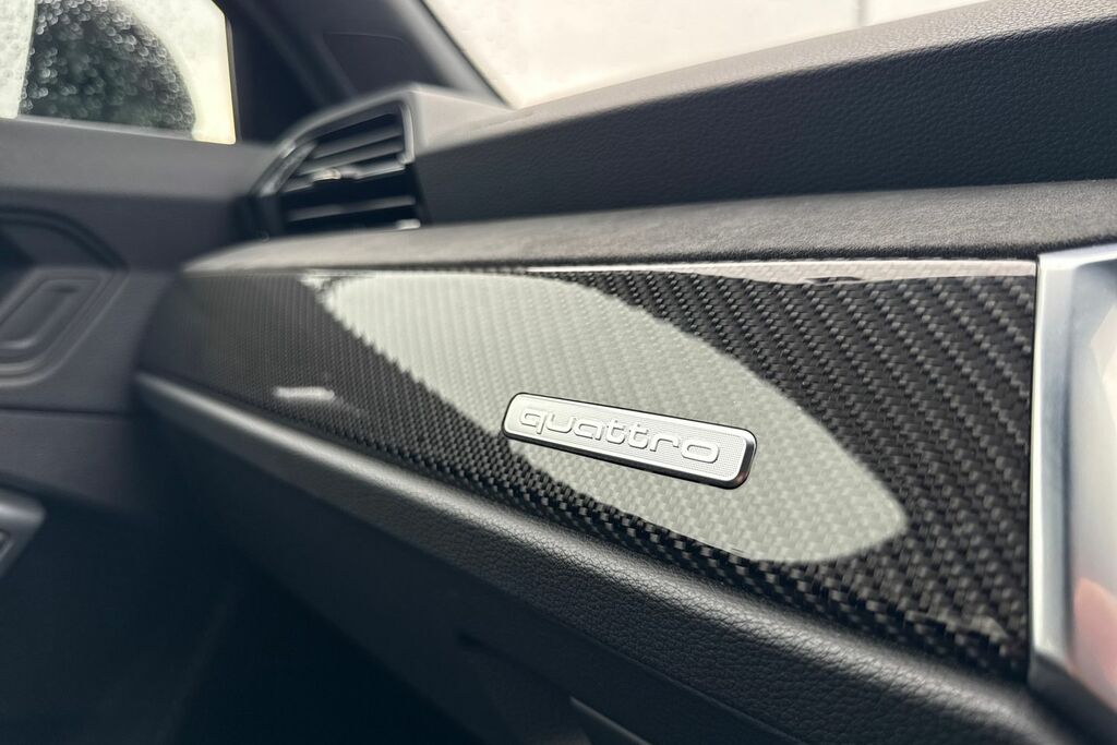 Audi RS Q3 Audi Sport Edition Black #30