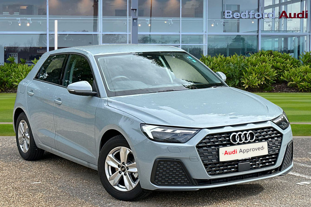 Audi A1 Audi A1 Sportback Technik 30 Tfsi 110 Ps 6-Speed 