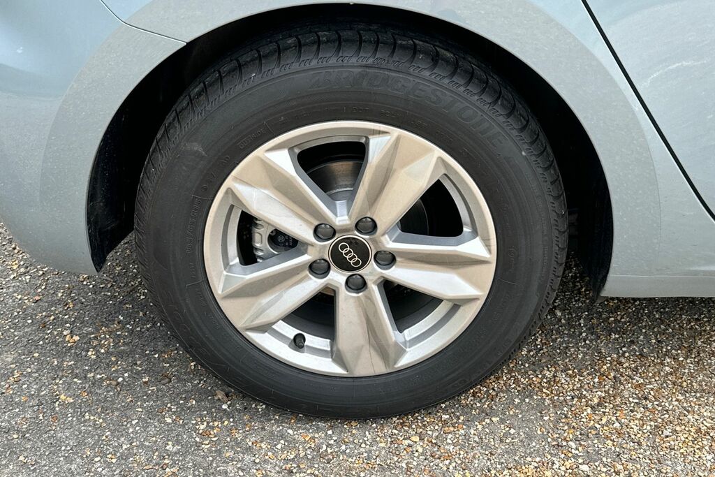 Audi A1 Audi A1 Sportback Technik 30 Tfsi 110 Ps 6-Speed  #5