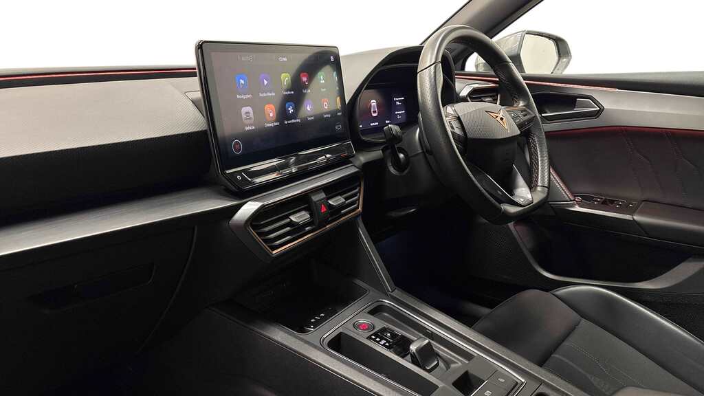 Cupra Leon Cupra Leon Vz2 2.0 Tsi 245 7-Speed White #2