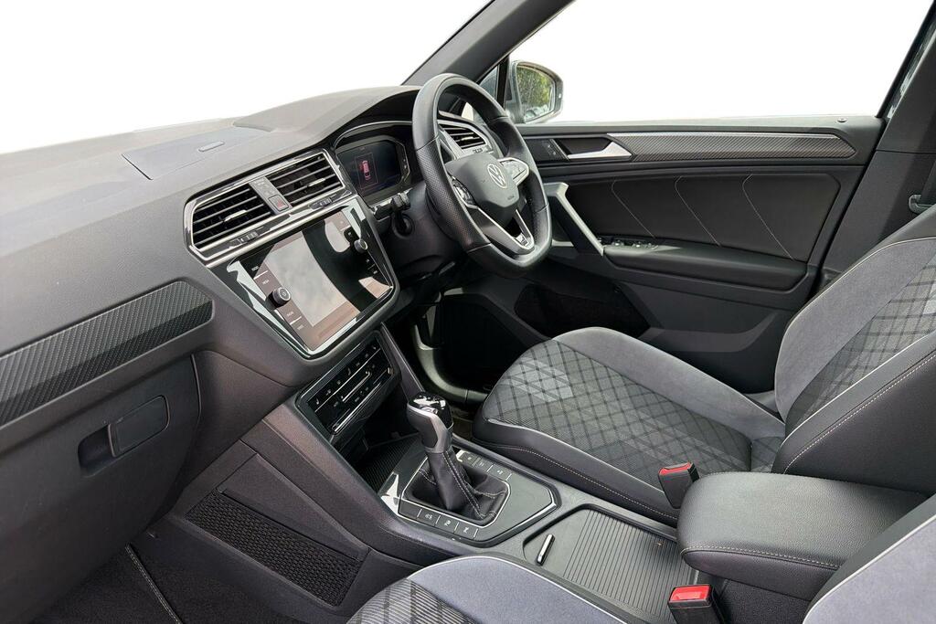 Volkswagen Tiguan Volkswagen Tiguan R-line 1.5 Tsi 150Ps 7-Speed Dsg ML24TVW Grey #2