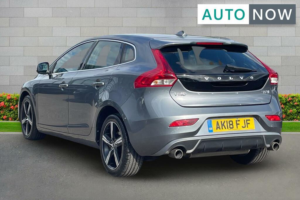 Volvo V40 Volvo V40 2.0 T2 R-design Hatchback Man Grey #4