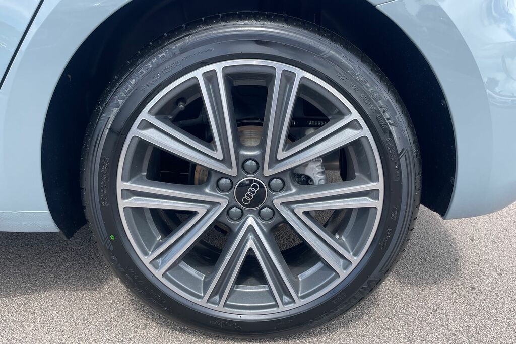 Audi A1 Audi A1 Sportback 30 Tfsi S Line S Tronic KT26UYH Grey #5