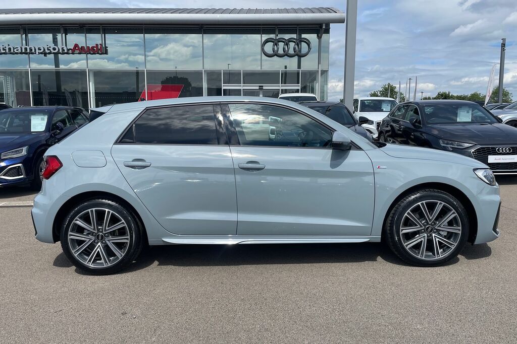 Audi A1 Audi A1 Sportback 30 Tfsi S Line S Tronic KT26UYH Grey #4