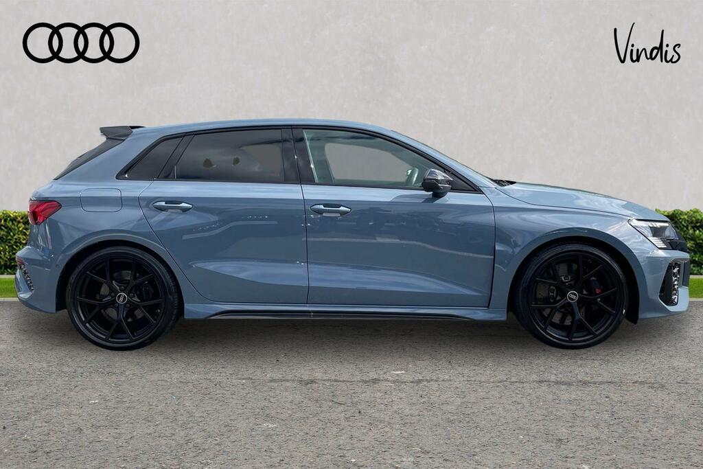 Audi A3 Audi Rs 3 Sportback Sportback Rs 3 Carbon Black 40 Grey #4