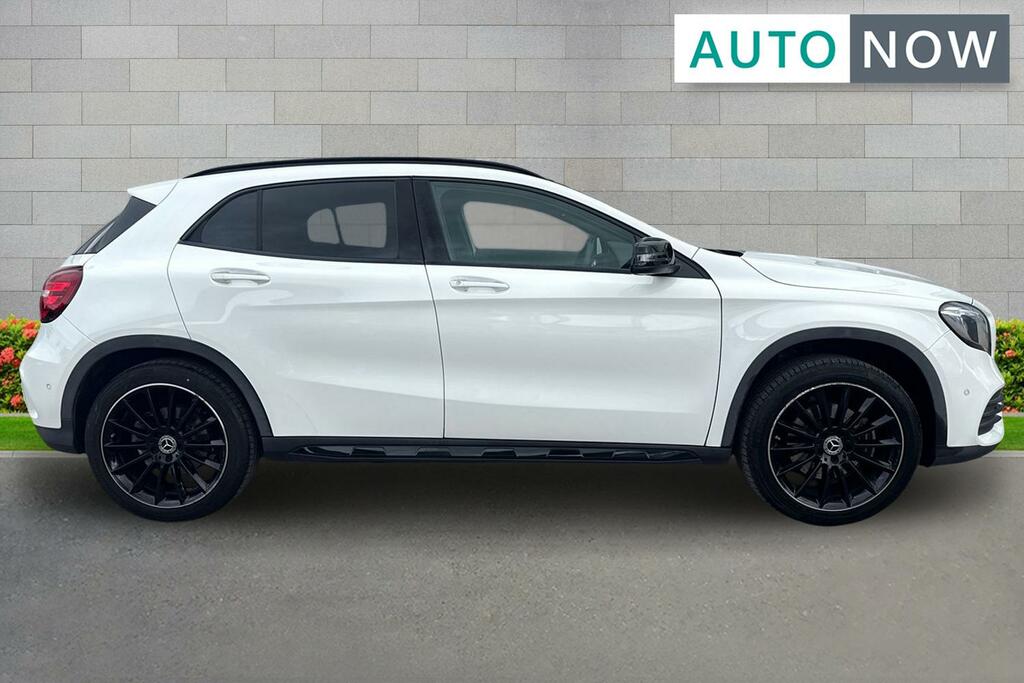 Mercedes-Benz GLA Class Mercedes-benz Gla 2.0 Gla250 Amg Line Premium Plu White #4