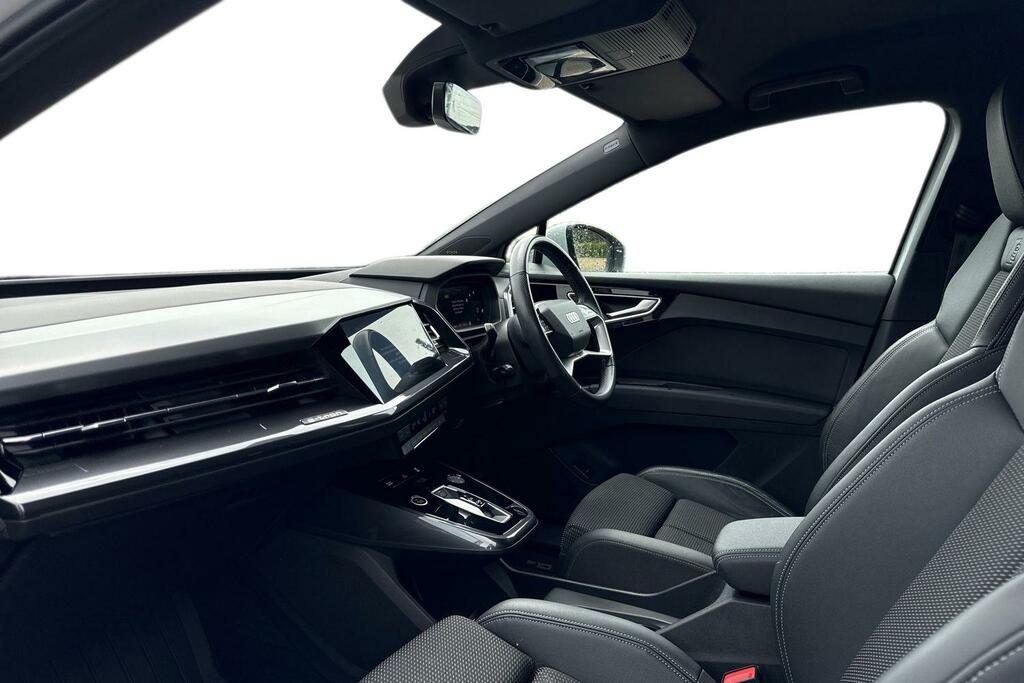 Audi Q4 E Tron Audi Q4 E-tron S Line 40 White #2