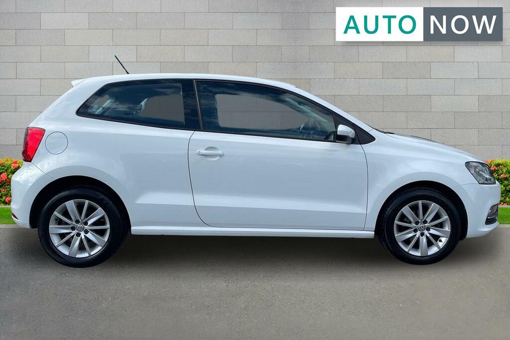 Volkswagen Polo Volkswagen Polo 1.2 Tsi Bluemotion Tech Se Hatchba White #5