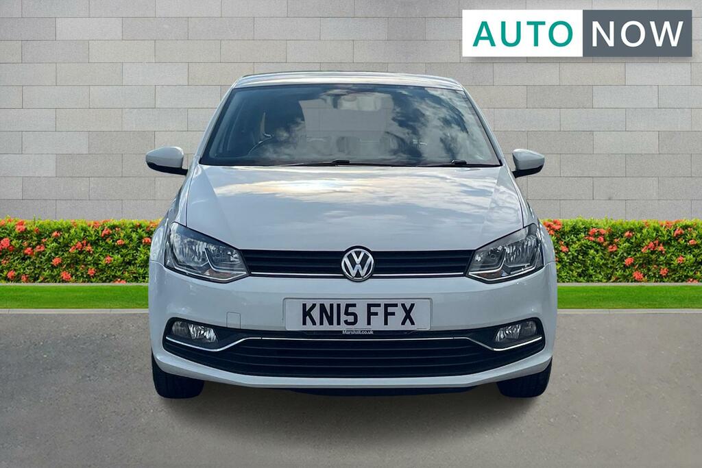 Volkswagen Polo Volkswagen Polo 1.2 Tsi Bluemotion Tech Se Hatchba White #2