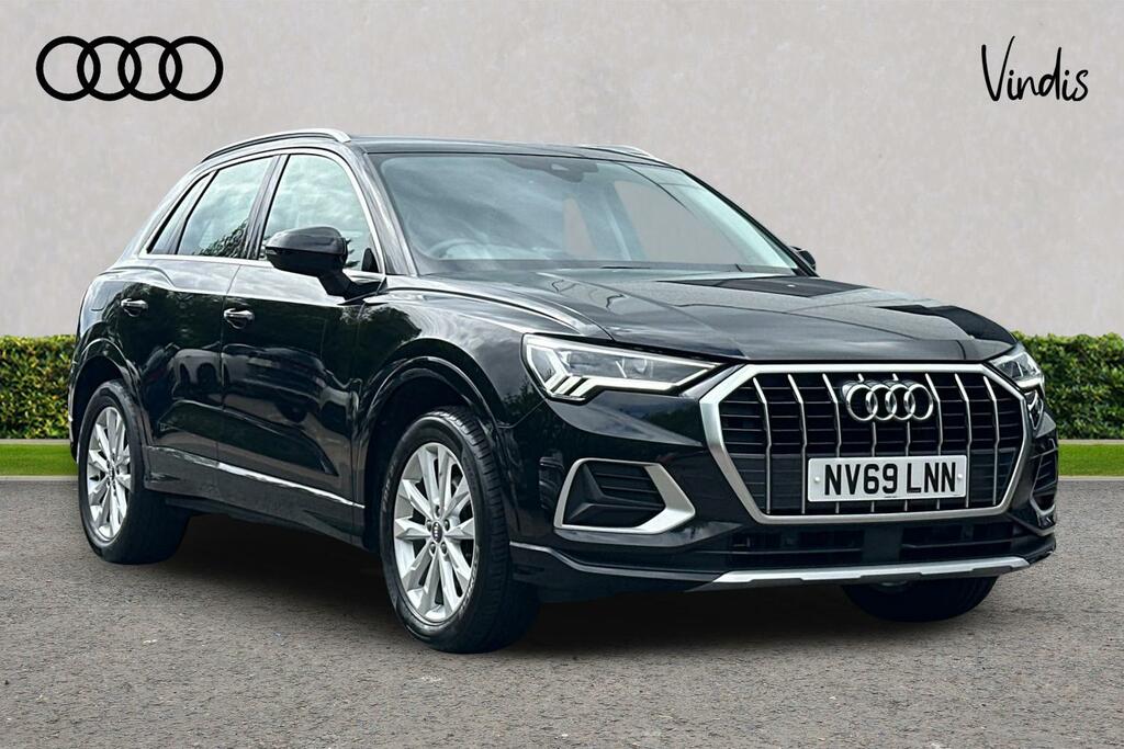 Audi Q3 Audi Q3 Sport 35 Tfsi 150 Ps S Tronic Black