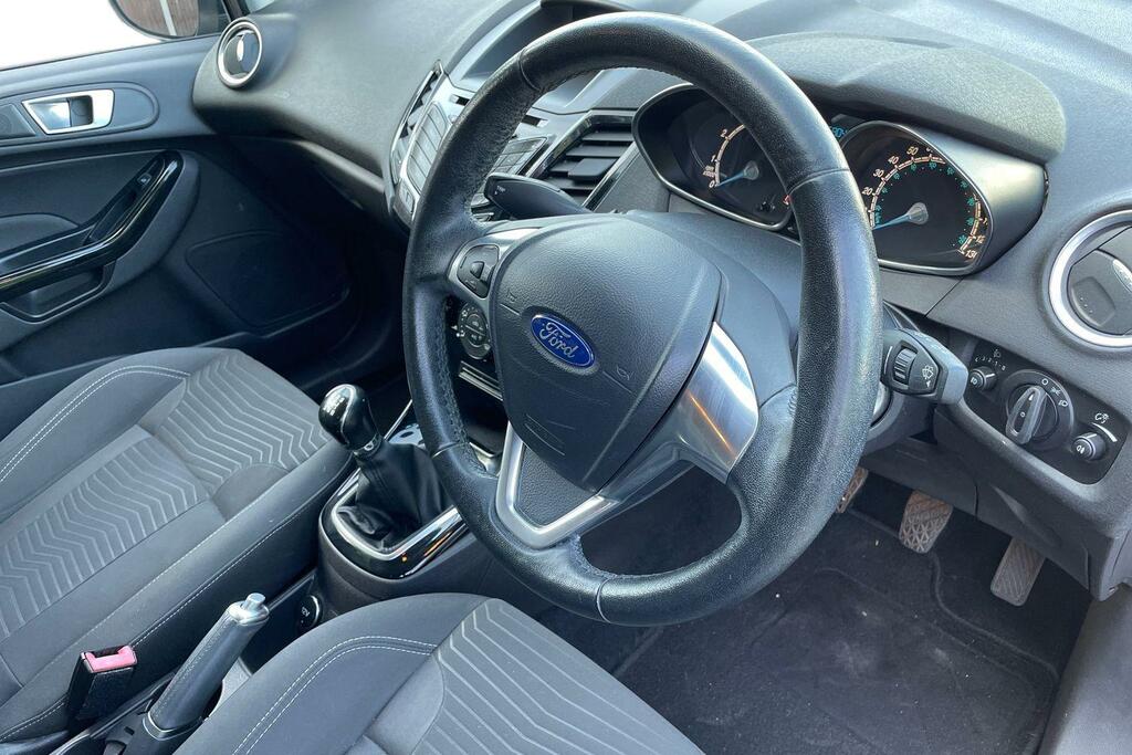 Ford Fiesta Ford Fiesta 1.25 Zetec Hatchback Black #6