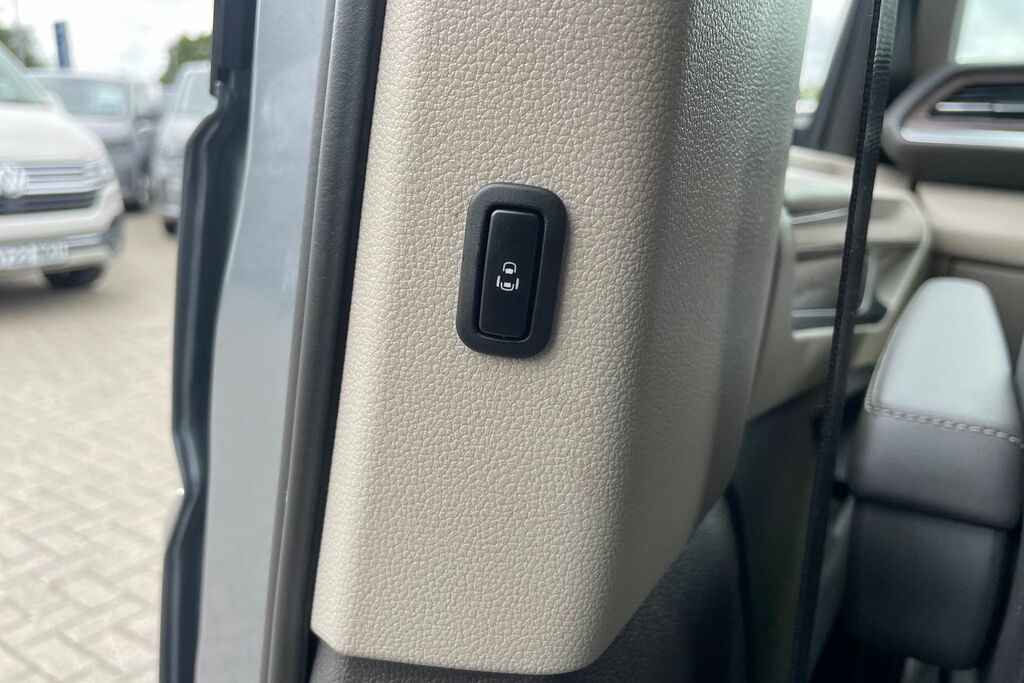 Volkswagen Multivan 1.4 Tsi 13Kwh Style Mpv Plug In Hybrid Grey #43
