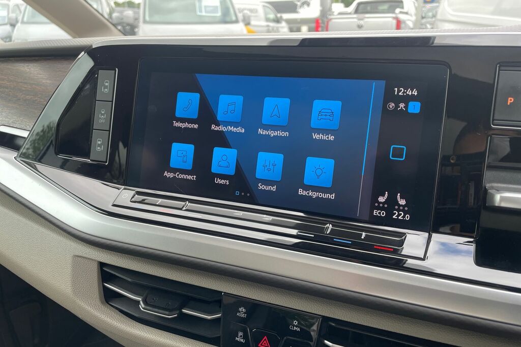 Volkswagen Multivan 1.4 Tsi 13Kwh Style Mpv Plug In Hybrid Grey #17