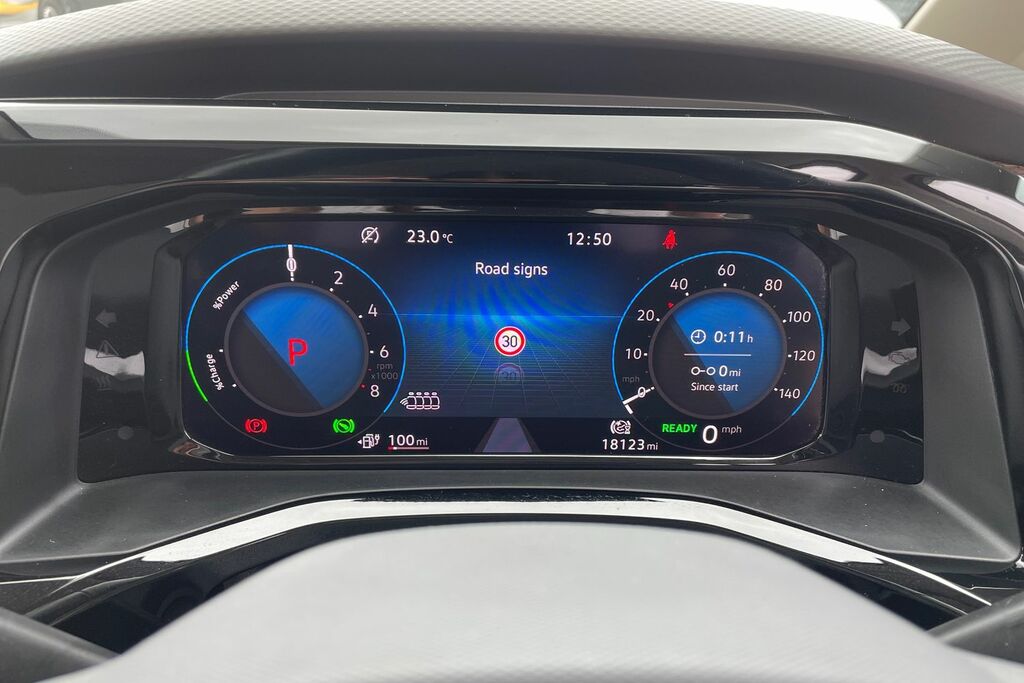 Volkswagen Multivan 1.4 Tsi 13Kwh Style Mpv Plug In Hybrid Grey #22
