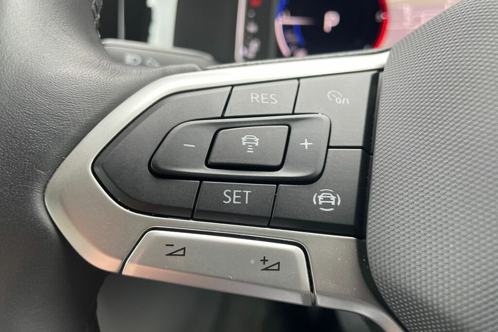 Volkswagen California Mpv Black #31