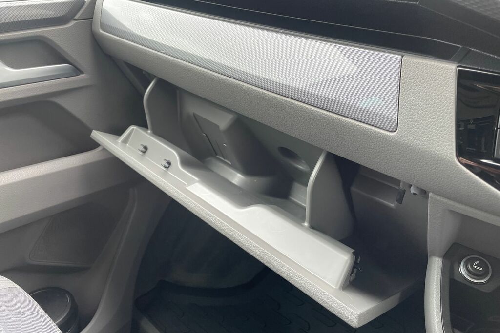 Volkswagen California Mpv Black #25