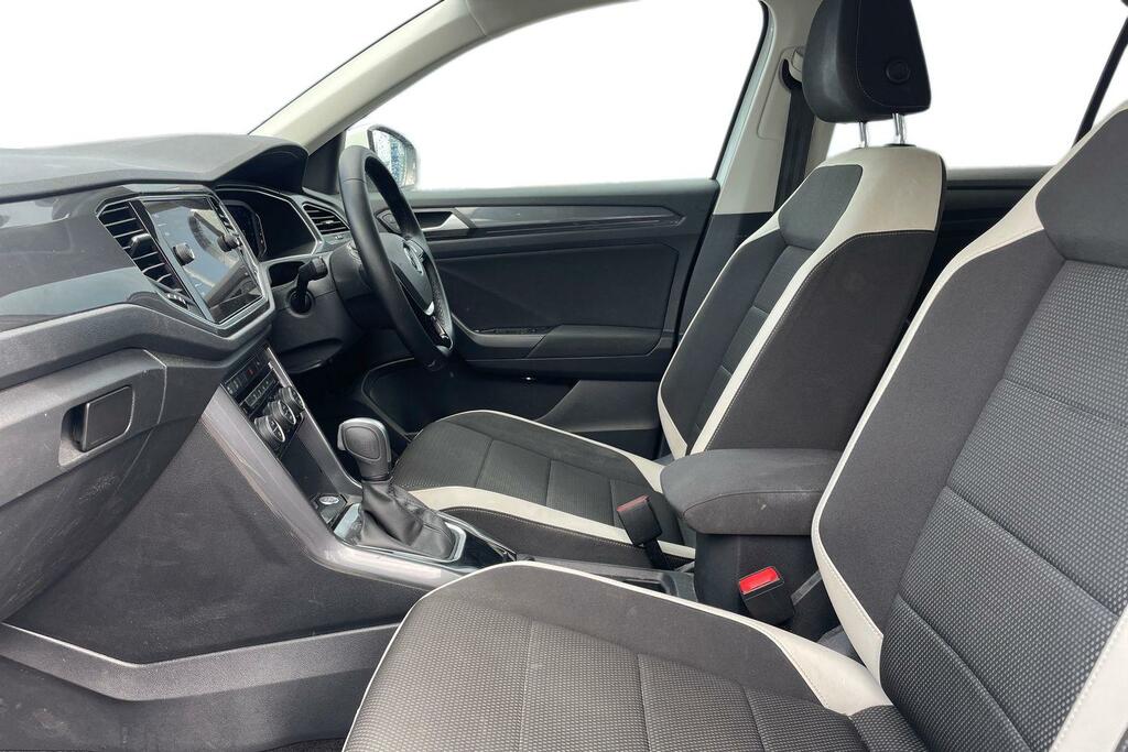 Volkswagen T-Roc Volkswagen T-roc Sel 1.5 Tsi 150Ps Evo 7-Speed Dsg White #2