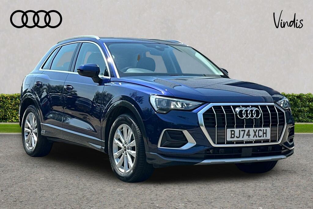 Audi Q3 Audi Q3 Sport 35 Tfsi 150 Ps S Tronic Blue