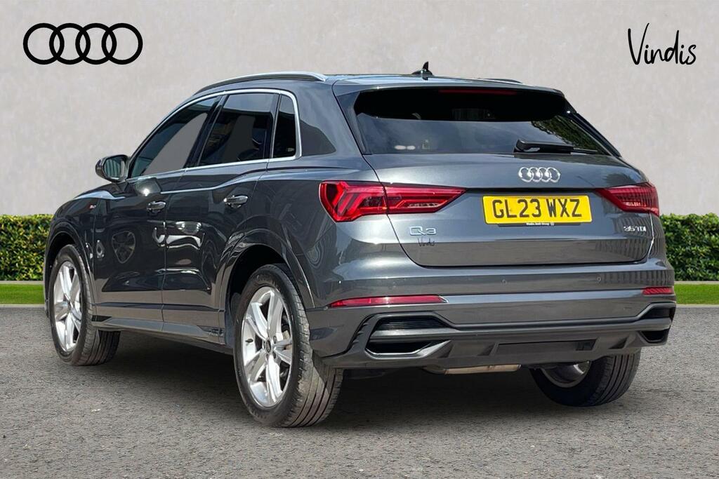 Audi Q3 Audi Q3 S Line 35 Tdi 150 Ps S Tronic GL23WXZ Grey #3