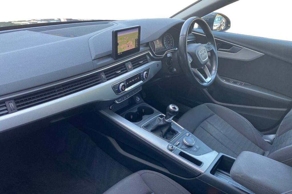 Audi A4 Avant Audi A4 Avant 2.0 Tdi Ultra Se Estate M Grey #2