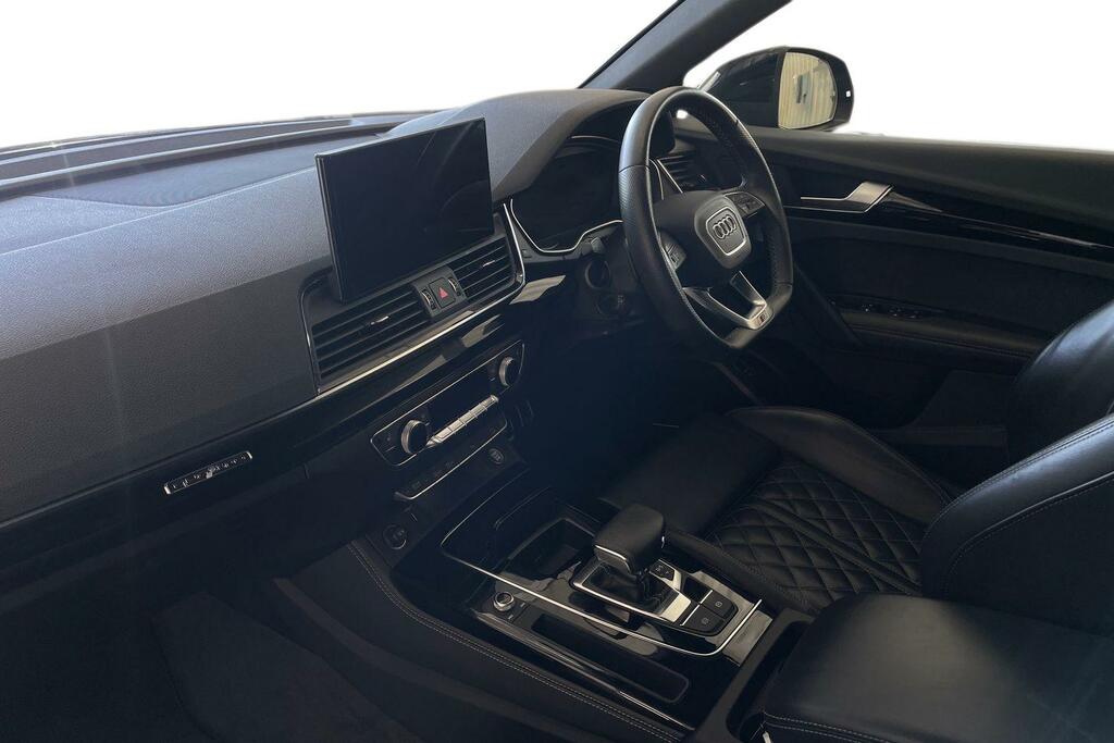 Audi Q5 Audi Q5 Edition 1 40 Tdi Quattro 204 Ps S Tronic Black #2