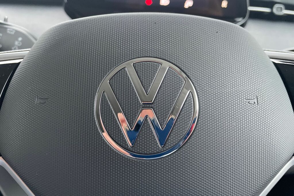 Volkswagen ID.Buzz Pro 79Kwh Gtx Mpv 4Motion Silver #29