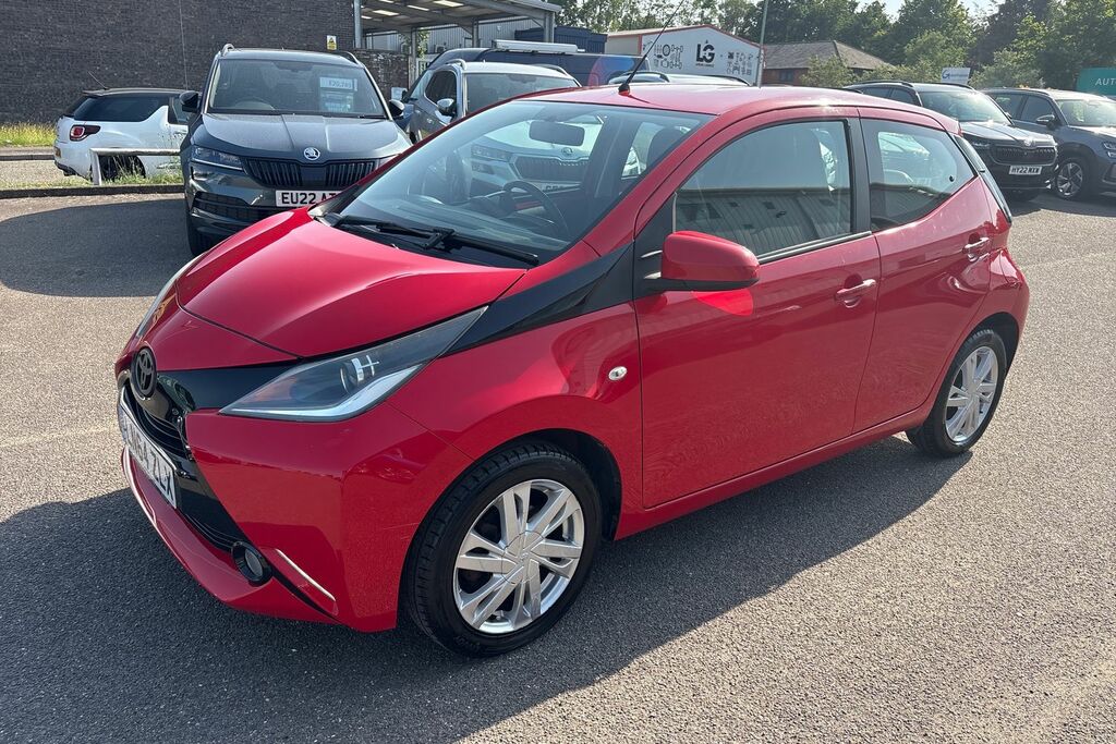 Toyota Aygo  Red #6