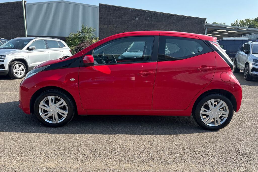 Toyota Aygo  Red #7
