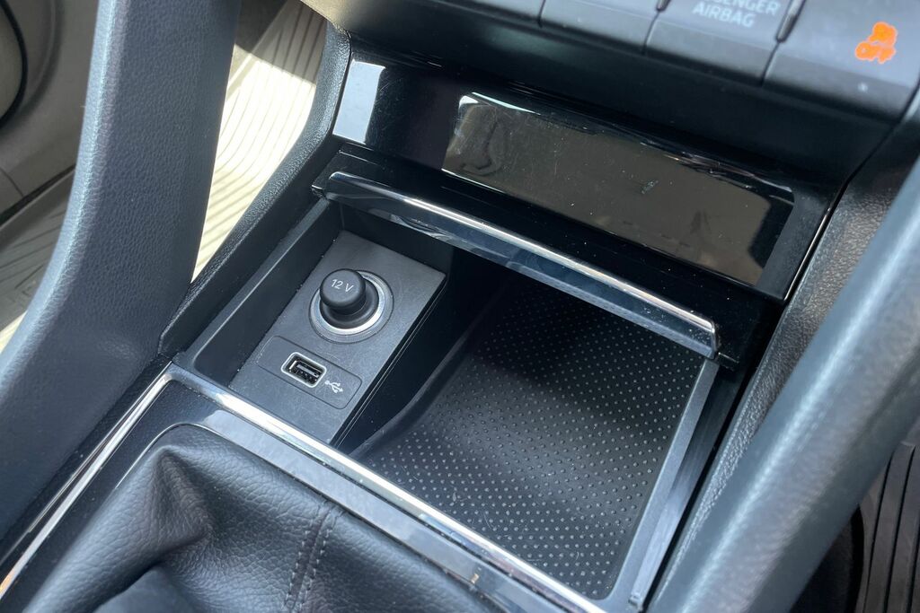 Skoda Kodiaq Automatic White #30