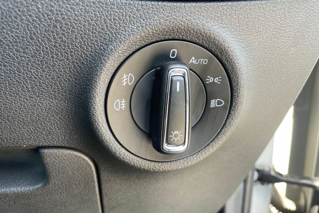 Skoda Kodiaq Automatic White #35