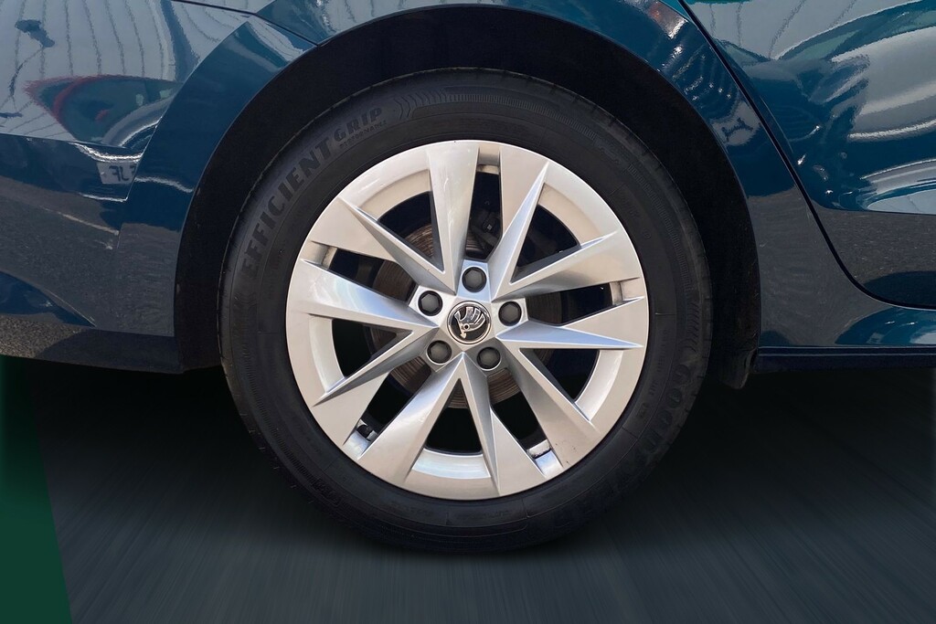 Skoda Octavia Skoda Octavia Estate Se L 2.0 Tdi 150 Ps Dsg Blue #5
