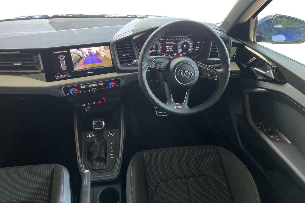 Audi A1 Black Edition 25 Tfsi 95 Ps S Tronic Green #12