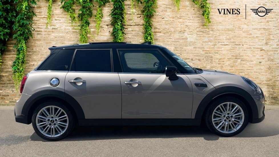 Mini Hatch 5-Door Hatch Cooper S Exclusive WM22GUU Grey #3
