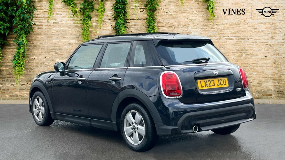 Mini Hatch 5-Door Hatch Cooper Classic LX23JCU Black #2