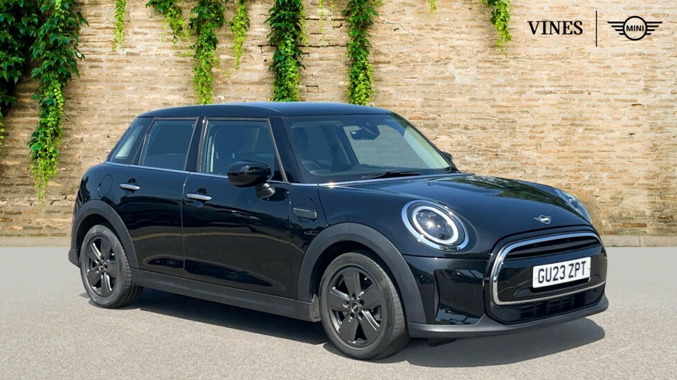 Mini Hatch 5-Door Hatch Cooper Classic Black