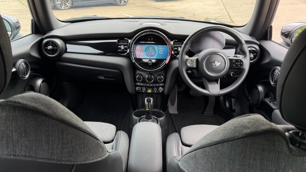Mini Hatch Level 2 Black #4